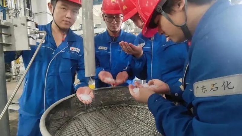 北京消泡剂代理商：如何选择可靠合作伙伴**